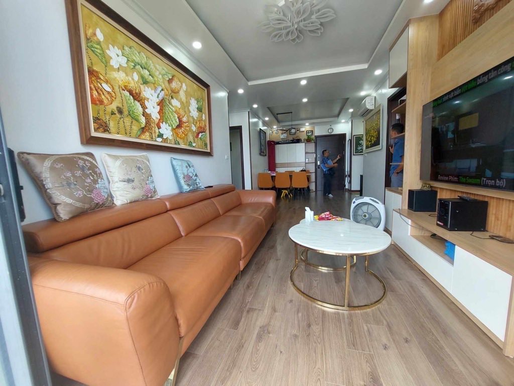 Cần Bán Siêu phẩm căn hộ CC Phố Trần Bình Nam Từ Liêm Ban công dài miên man view toàn thành phố - Ảnh chính